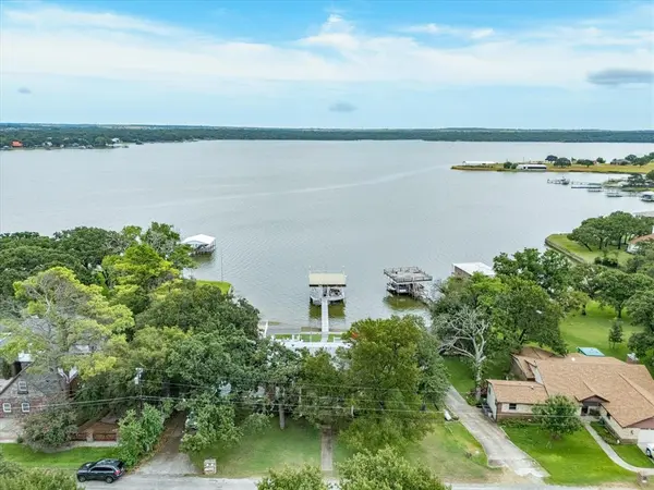 11314 Stanfield Drive, Azle, TX 76020