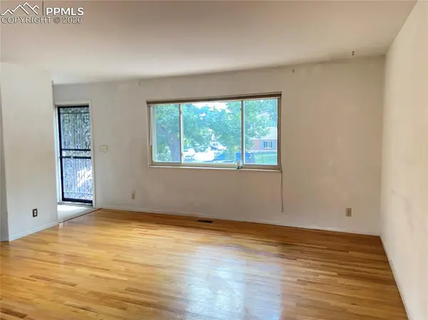 3670 Overton ST, Colorado Springs, CO 80910