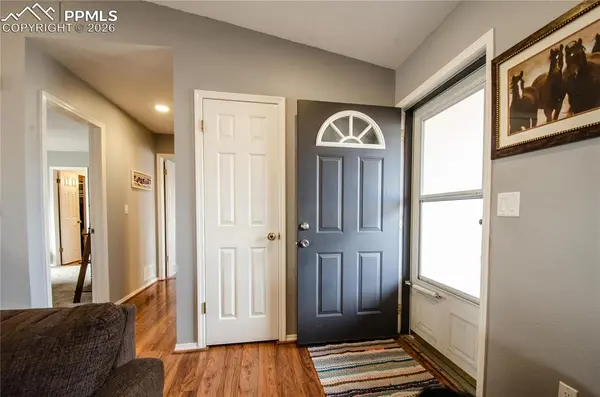 784 Century LN, Monument, CO 80132