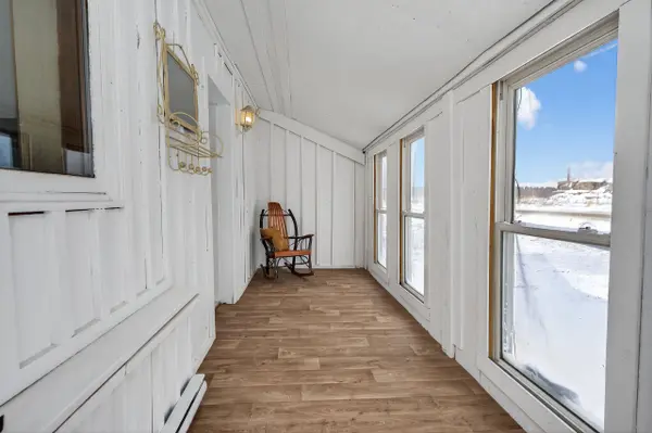 5668 Battersea RD, Frontenac, ON K0H 1H0