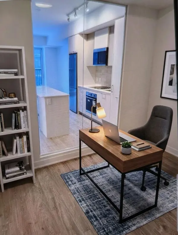 30 Dreamers WAY #653, Toronto C08, ON M5A 0Y7