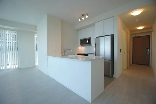 38 Annie Craig DR #3805, Toronto W06, ON M8V 0G9