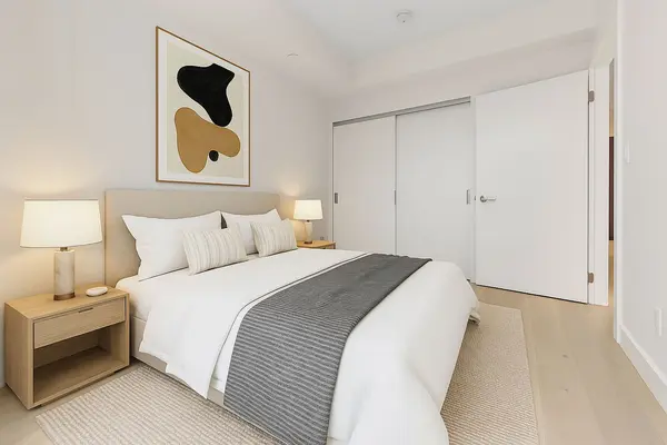 160 Kingsway CRES #411, Toronto W08, ON M8X 2S4