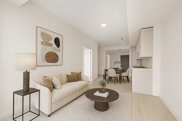 160 Kingsway CRES #411, Toronto W08, ON M8X 2S4