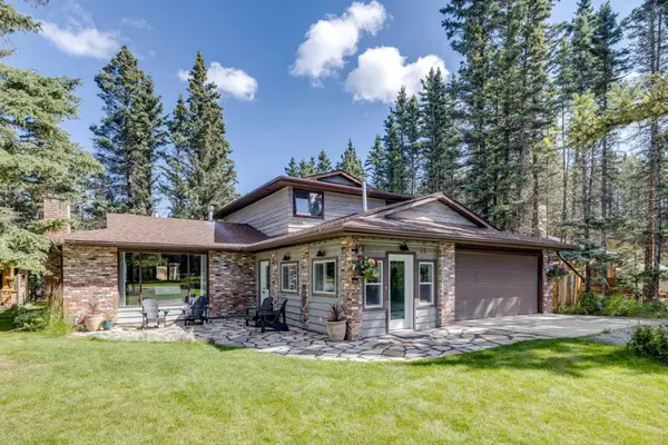74 Redwood Meadows DR, Rural Rocky View County, AB T3Z1A3