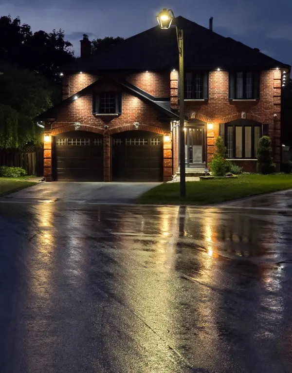 1109 Petunia PL, Pickering, ON L1V 4N5