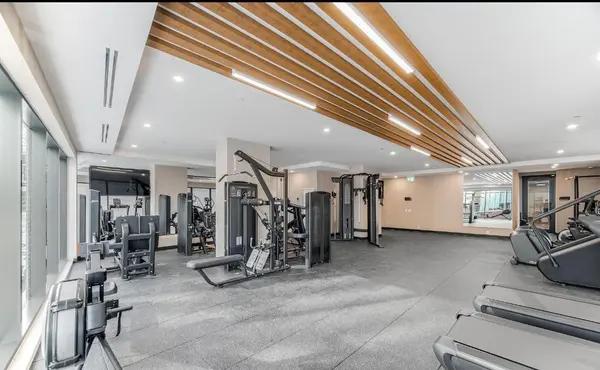 1660 Bloor ST W #514, Toronto W02, ON M6P 0C6