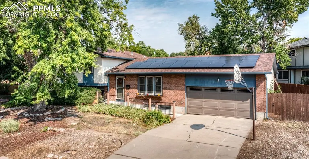 7 Briargate TER, Pueblo, CO 81001