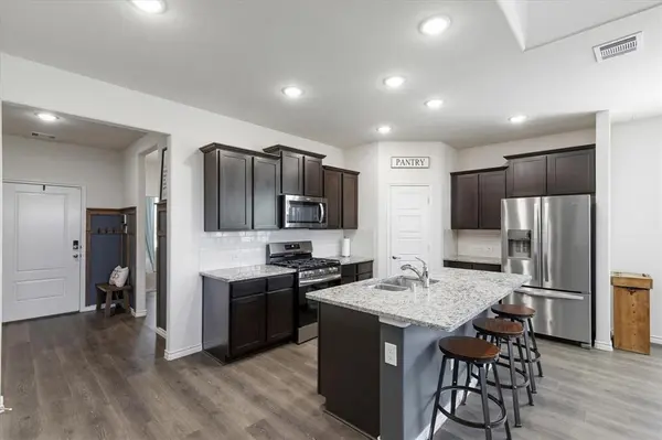 163 Mockingbird Way, Caddo Mills, TX 75135