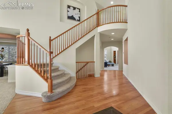 1720 Twilight CT, Longmont, CO 80504