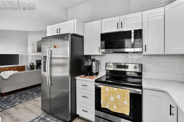 1945 Bristlecone DR, Colorado Springs, CO 80919