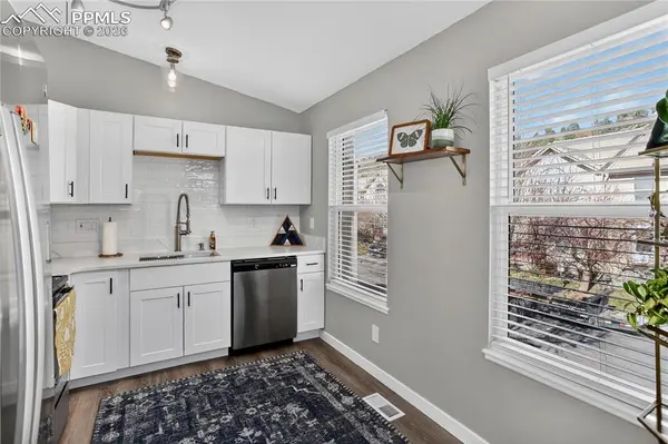 1945 Bristlecone DR, Colorado Springs, CO 80919