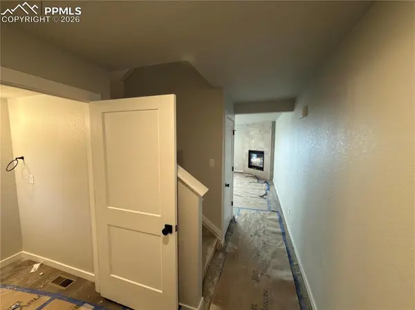 731 Little Bear GRV, Colorado Springs, CO 80907