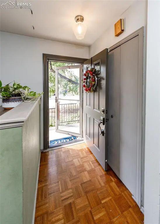 7 Briargate TER, Pueblo, CO 81001