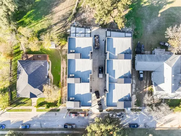 1105 Poindexter Street #B1, Fort Worth, TX 76102