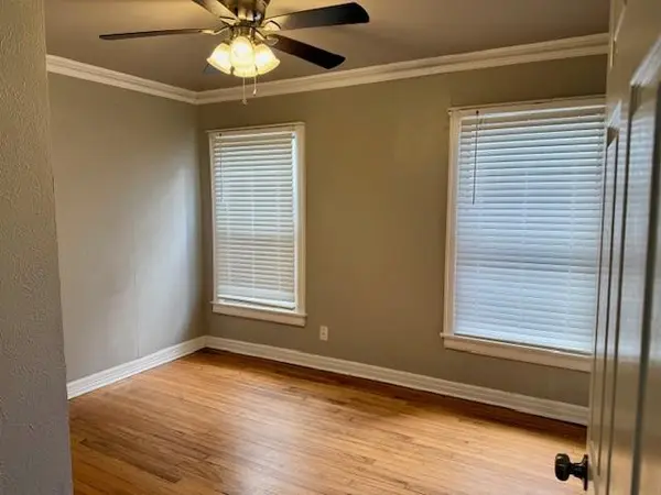 3259 S University Drive #A, Fort Worth, TX 76109