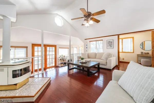 25 Lake Rd, Denville Twp., NJ 07834