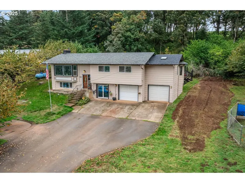 2398 COLE RD, Salem, OR 97306