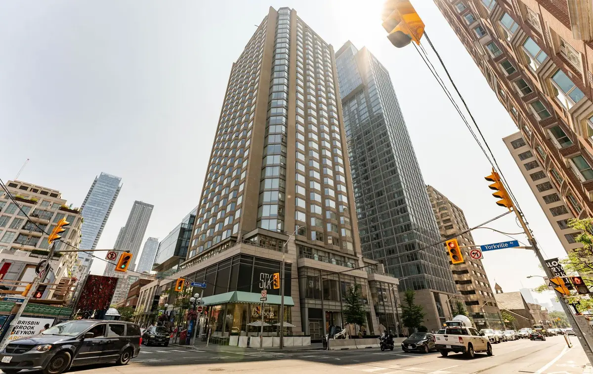 155 Yorkville AVE #2120, Toronto C02, ON M5R 1C4