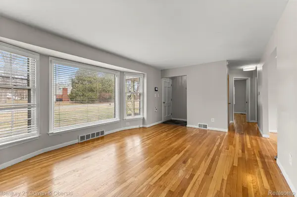 18925 Webster AVE, Southfield, MI 48076