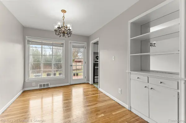 18925 Webster AVE, Southfield, MI 48076