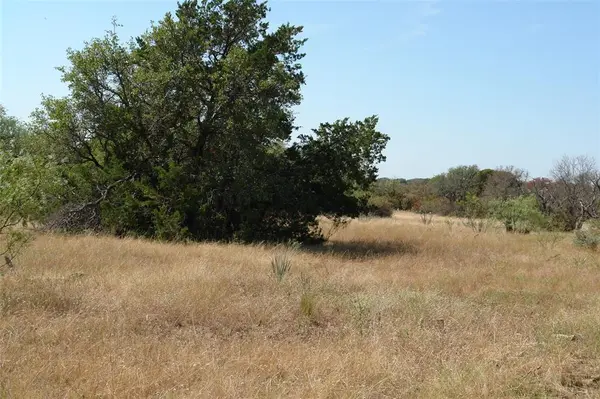 000 County Road 152, Brady, TX 76825