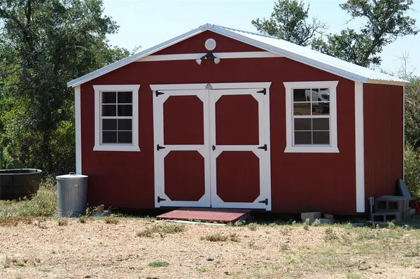 000 County Road 152, Brady, TX 76825