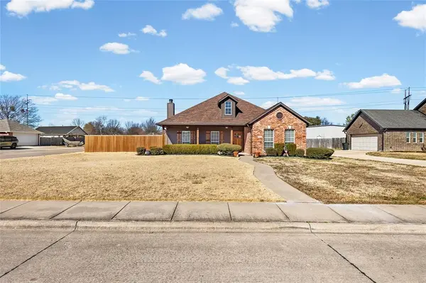 1308 Madeline Street, Commerce, TX 75428