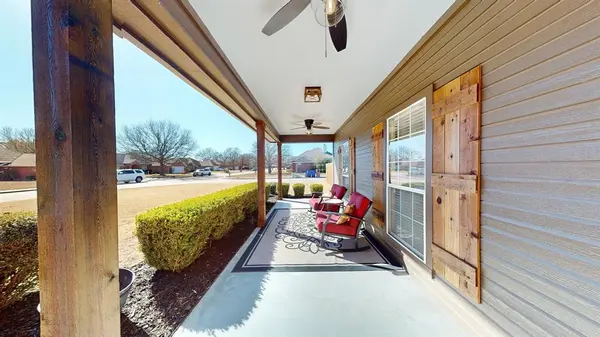 1308 Madeline Street, Commerce, TX 75428