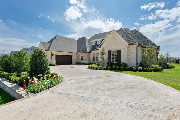 658 Louise Drive, Fairview, TX 75069