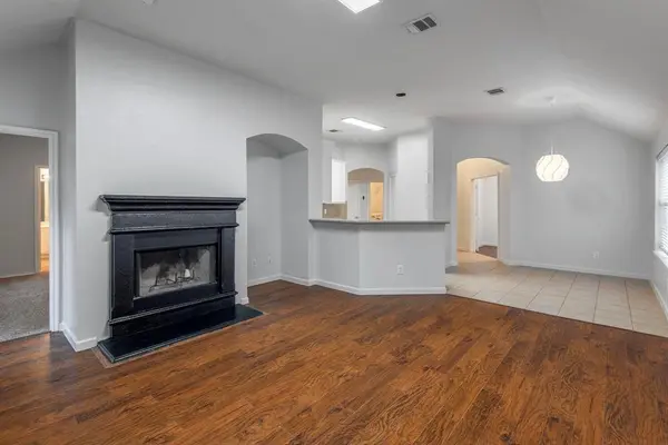 448 Northbrook Avenue, Oak Point, TX 75068