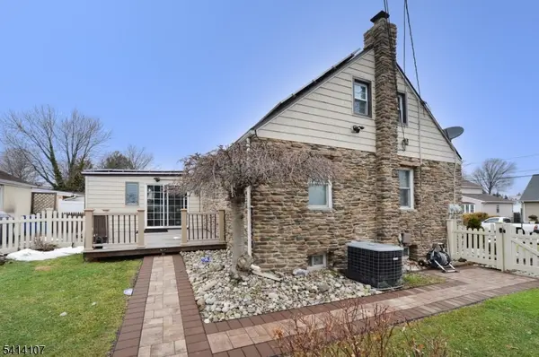 379 Ashley St, Perth Amboy City, NJ 08861