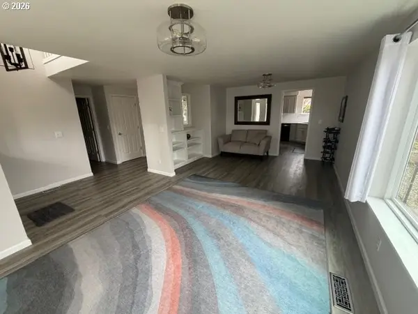 13505 NE 5TH CT, Vancouver, WA 98685