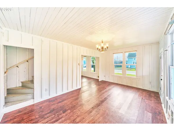 4302 L PL, Seaview, WA 98644