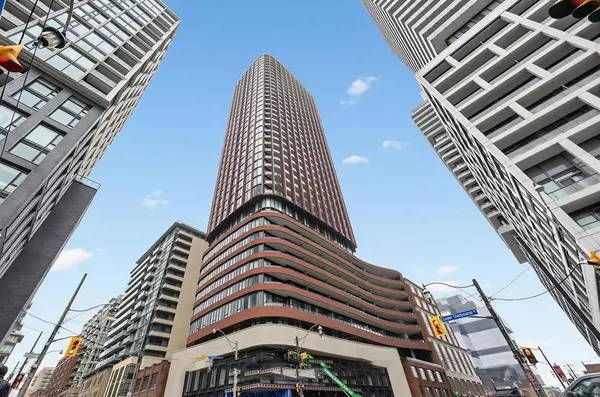 180 Front ST E #2807, Toronto C08, ON M5A 0K9