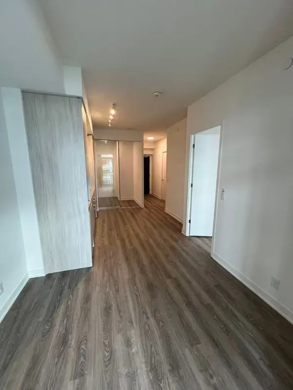 180 Front ST E #2807, Toronto C08, ON M5A 0K9