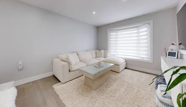 247 Beaver ST N, Clarington, ON L1B 1J3