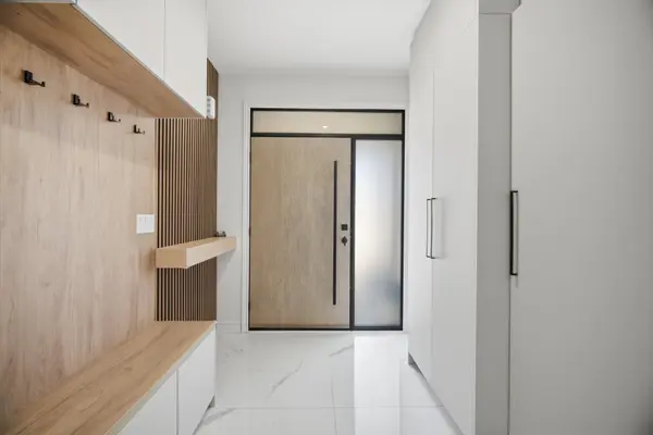 87 Via Toscana DR, Vaughan, ON L4H 3V4