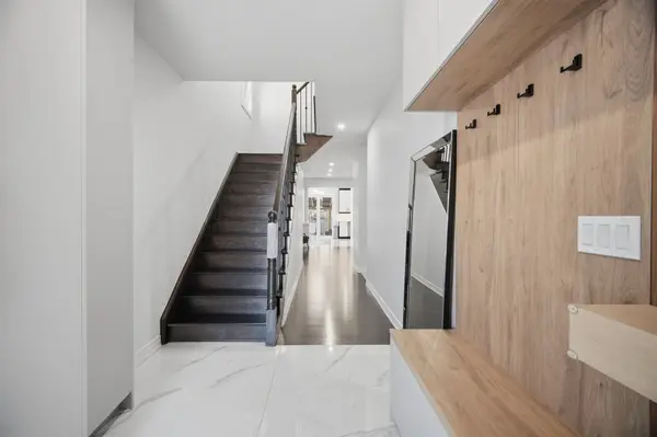 87 Via Toscana DR, Vaughan, ON L4H 3V4