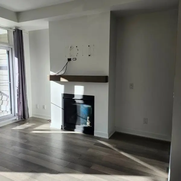 40 Horseshoe BLVD #305, Oro-medonte, ON L4M 4Y8