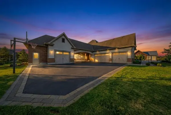 29 Wallace CT, Brantford, ON N3T 5L7