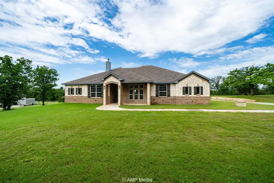 408 Lake Arbor Drive, Weatherford, TX 76088