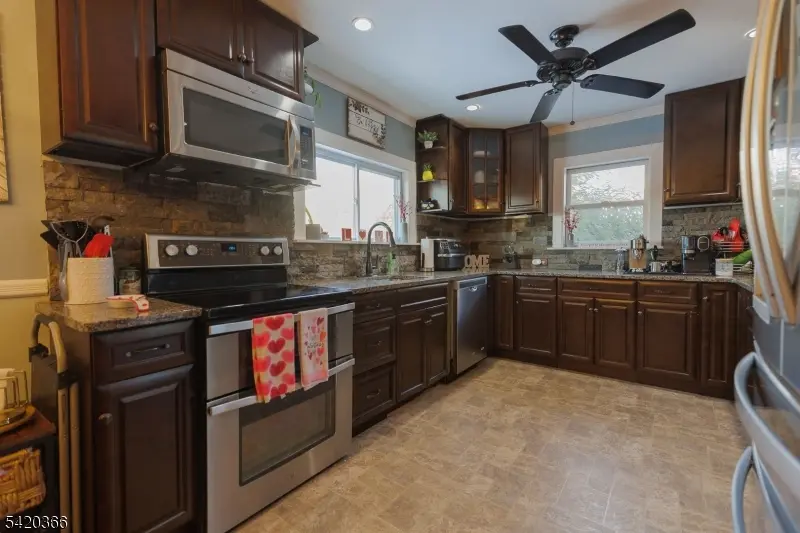 53B Broad St, Flemington Boro, NJ 08822