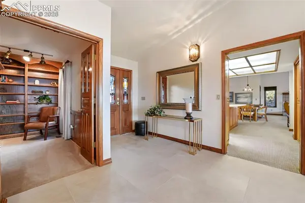 3190 Cathedral Spires DR, Colorado Springs, CO 80904