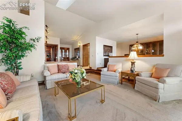 3190 Cathedral Spires DR, Colorado Springs, CO 80904