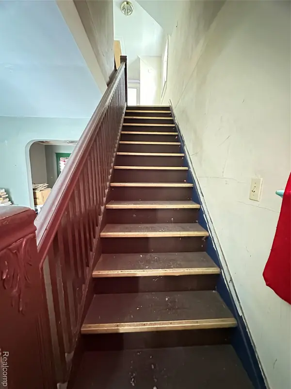 1241 Poplar ST, Flint, MI 48503