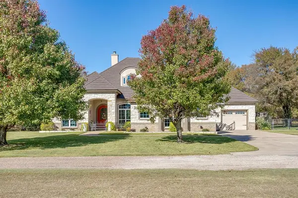 12801 County Rd 1117, Cleburne, TX 76033