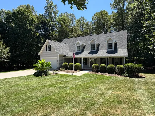 21 Hunters Mill LN, Evington, VA 24550