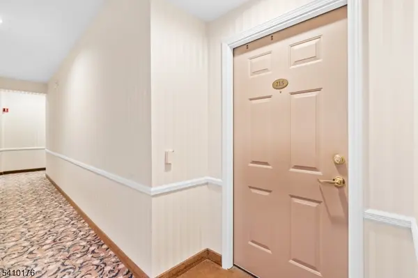 4 Richmond Road Suite 215 #215, West Milford Twp., NJ 07480