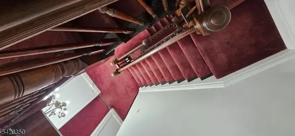 35 James St, Newark City, NJ 07102